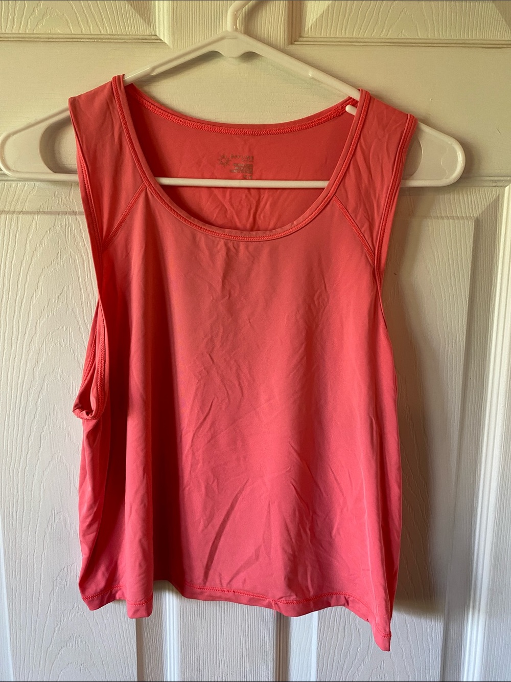 Offline by Aerie Cropped Tank Top Coral Pink Size Medium